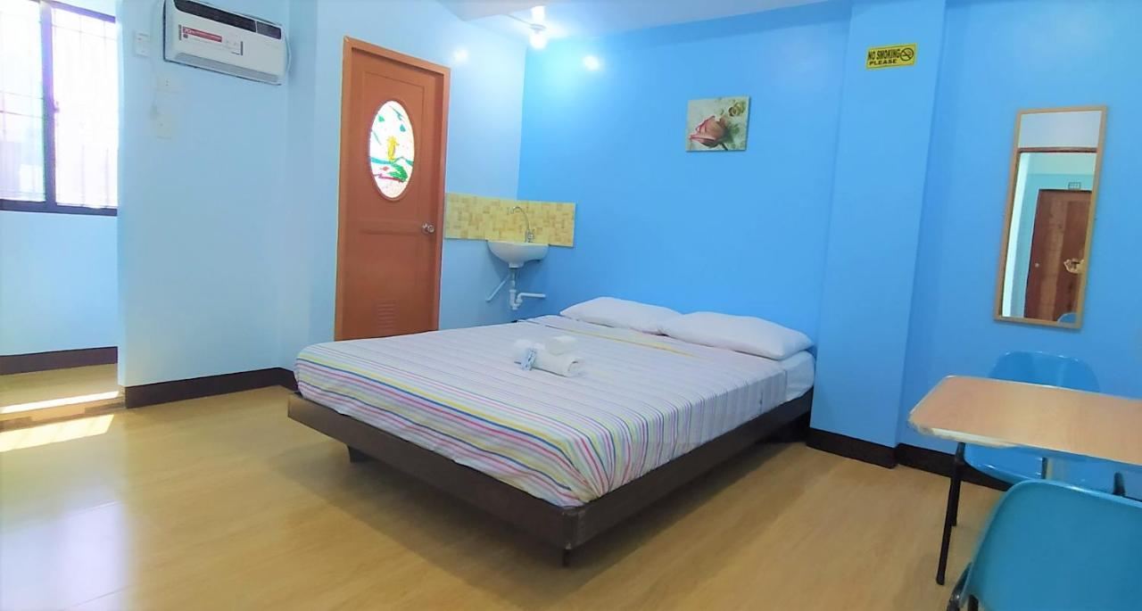 Jb Valdres Apartment Манила Экстерьер фото