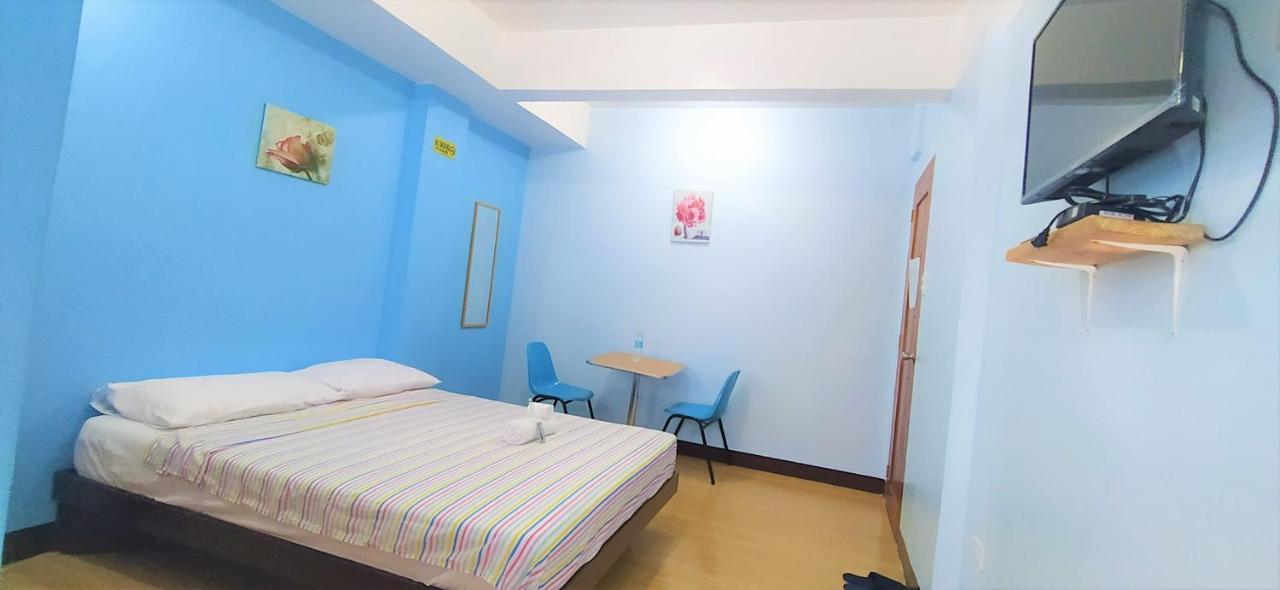 Jb Valdres Apartment Манила Экстерьер фото