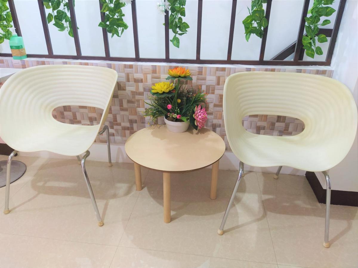 Jb Valdres Apartment Манила Экстерьер фото