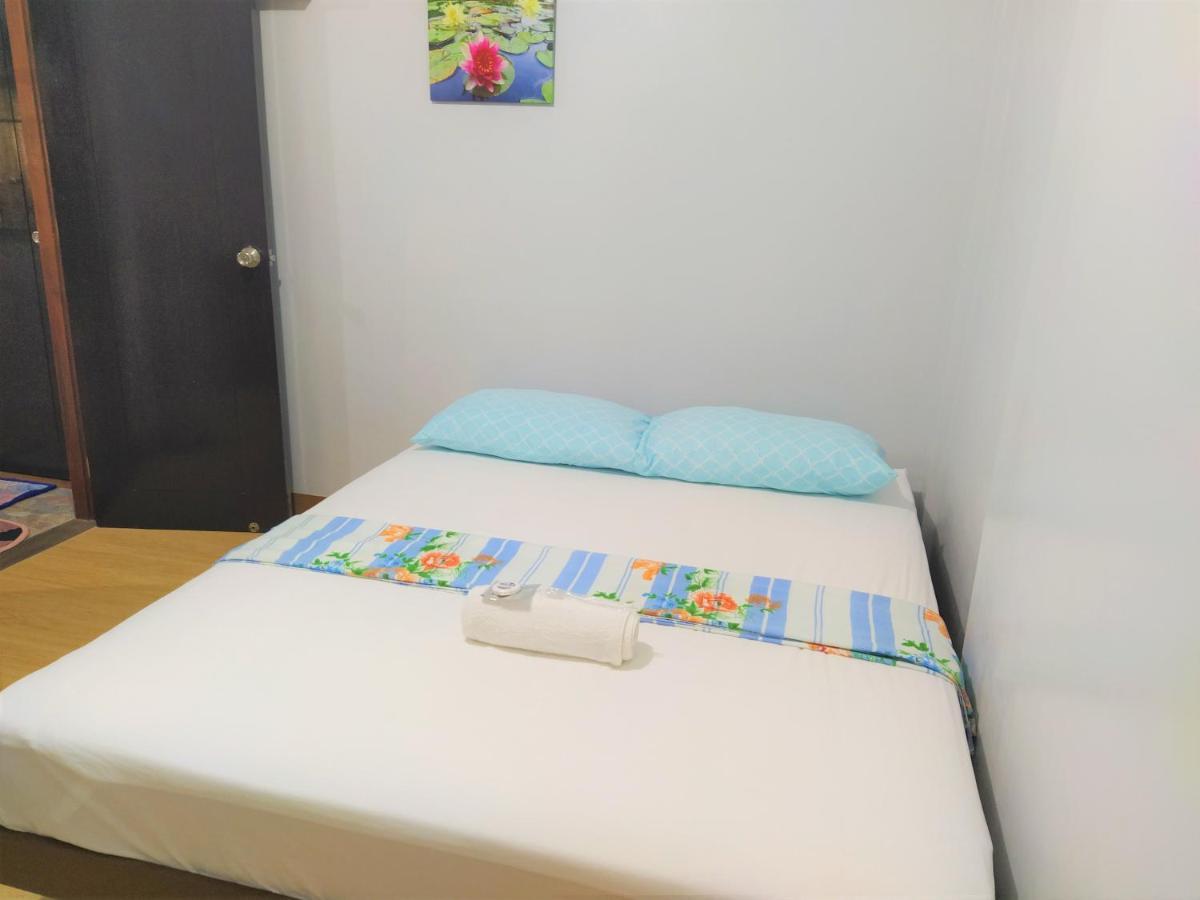 Jb Valdres Apartment Манила Экстерьер фото