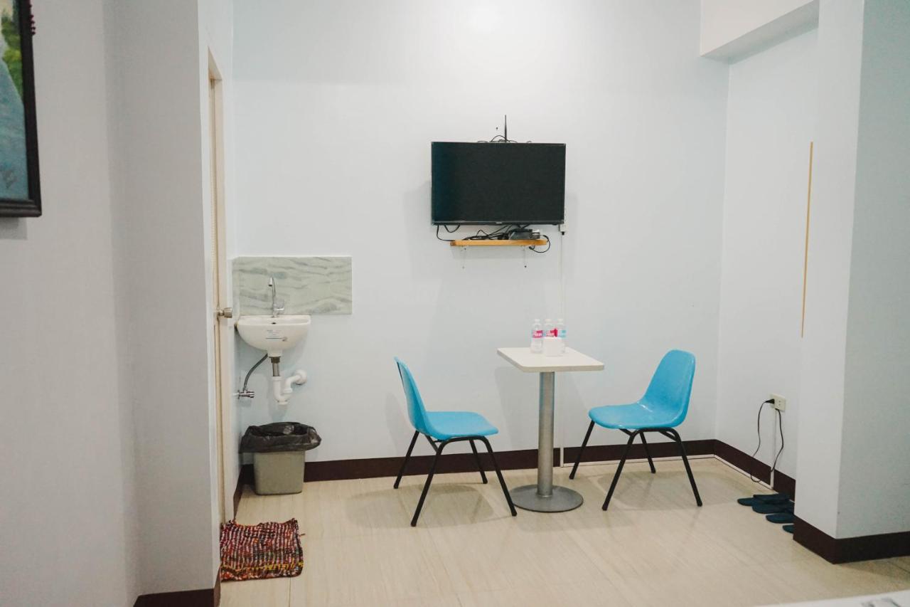 Jb Valdres Apartment Манила Экстерьер фото