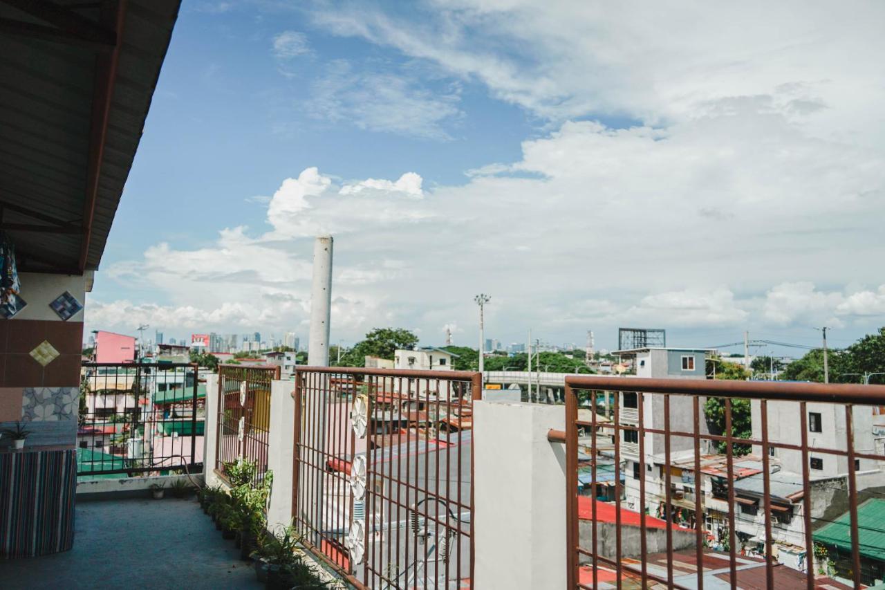 Jb Valdres Apartment Манила Экстерьер фото