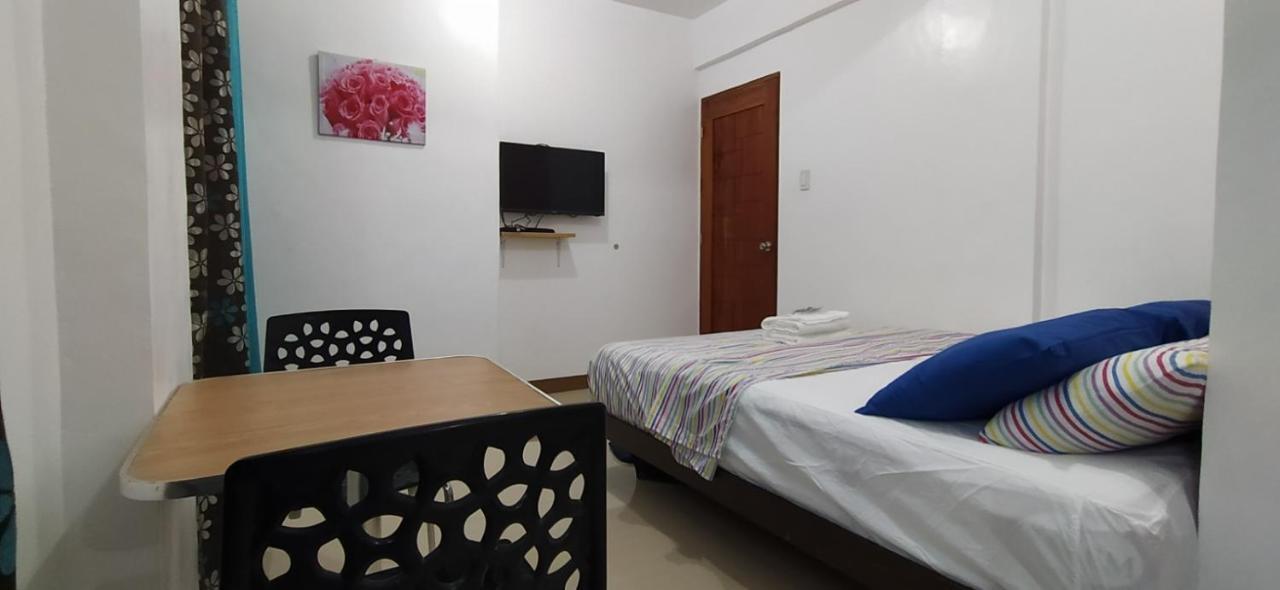 Jb Valdres Apartment Манила Экстерьер фото