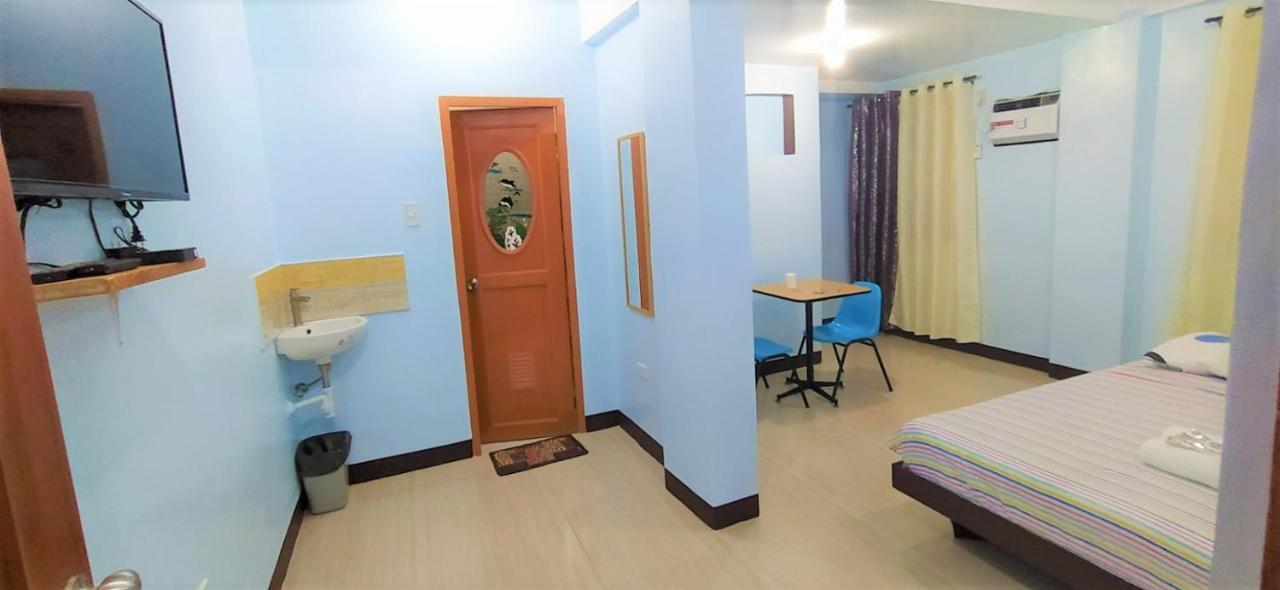 Jb Valdres Apartment Манила Экстерьер фото
