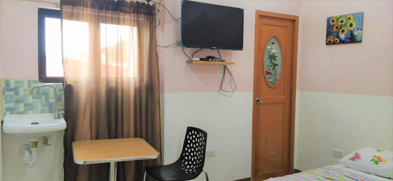 Jb Valdres Apartment Манила Экстерьер фото